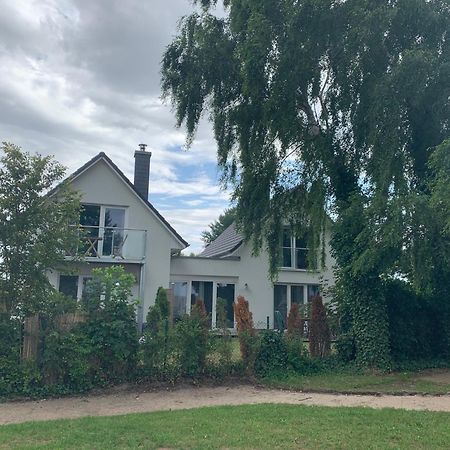 Boddenhus Loissin Villa Bagian luar foto